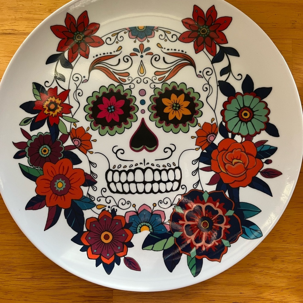 Melamine Day of the Dead Sugar Skull Set of 4 Dinner Plates - Picture 3 of 8